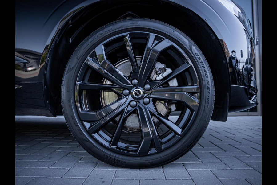 Volvo XC60 2.0 T8 Plug-in hybrid AWD Plus Black Edition - Long Range l Pano l 360cam l Memory