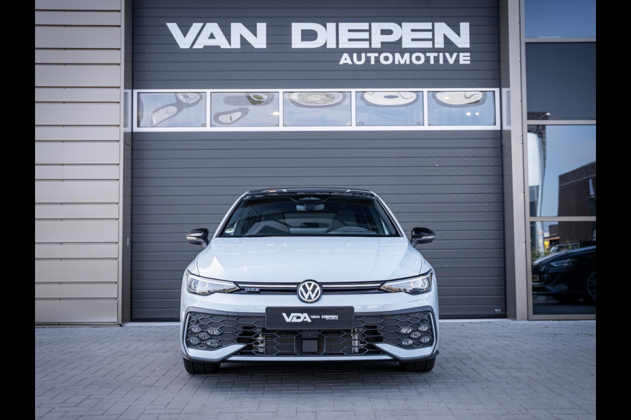 Volkswagen Golf 8.5 1.5 eHybrid GTE - 272PK l Pano l IQ-L l HUD l 360cam