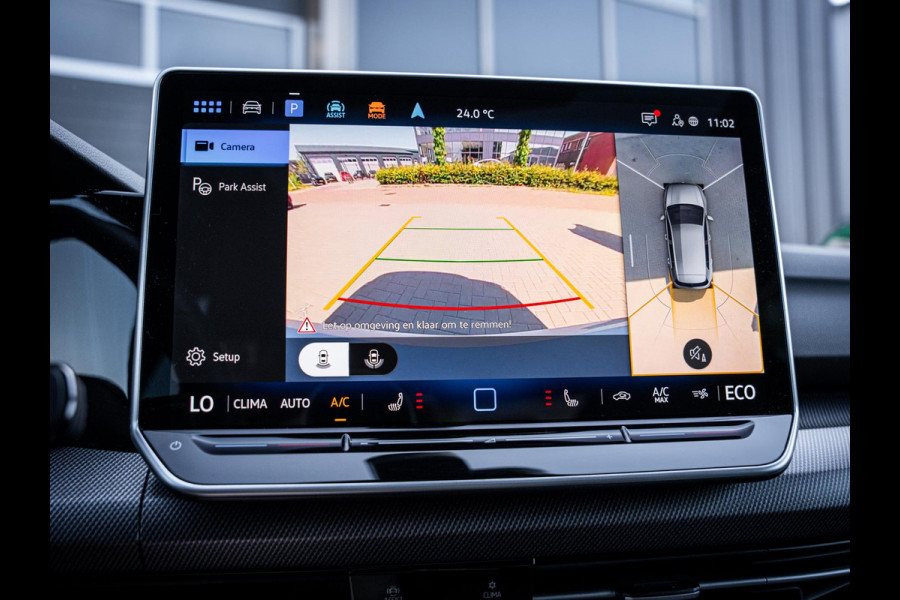 Volkswagen Golf 8.5 1.5 eHybrid GTE - 272PK l Pano l IQ-L l HUD l 360cam