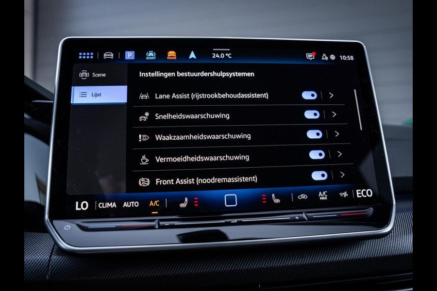 Volkswagen Golf 8.5 1.5 eHybrid GTE - 272PK l Pano l IQ-L l HUD l 360cam