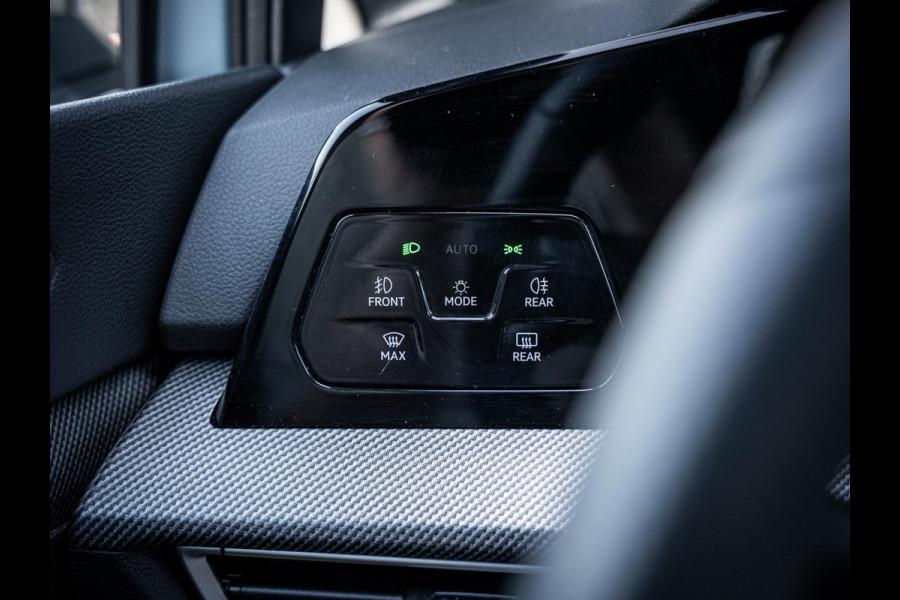 Volkswagen Golf 8.5 1.5 eHybrid GTE - 272PK l Pano l IQ-L l HUD l 360cam