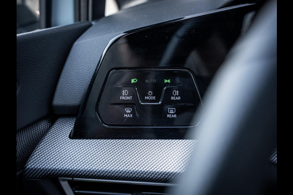 Volkswagen Golf 8.5 1.5 eHybrid GTE - 272PK l Pano l IQ-L l HUD l 360cam