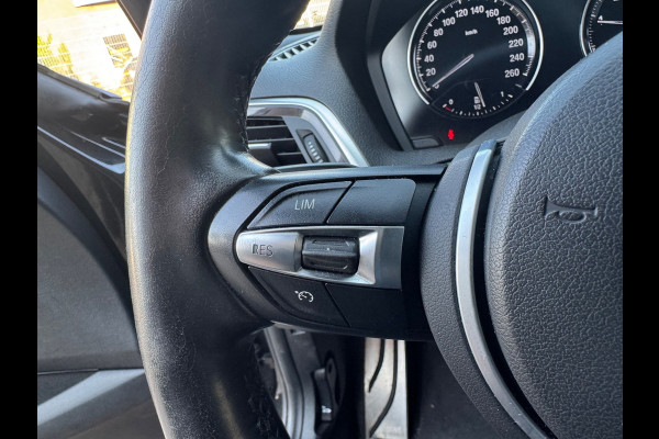BMW 1-serie 120i F20 5Drs Aut Shadowline Executive M-sport