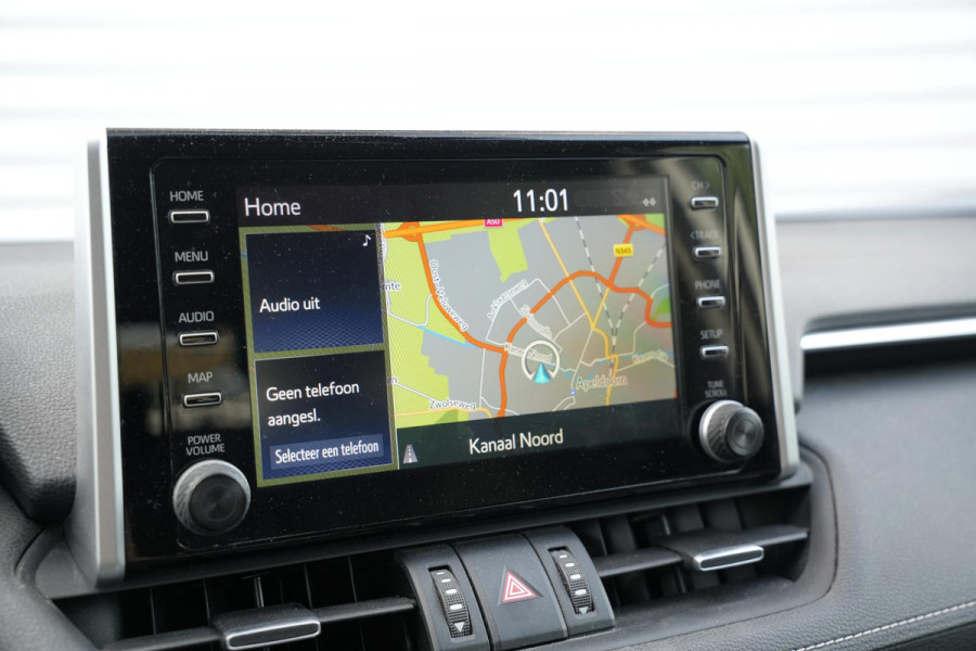 Toyota RAV4 2.5 Hybrid AWD Business Intro