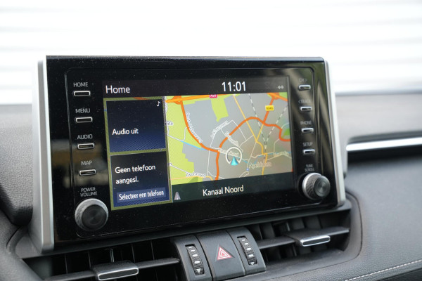 Toyota RAV4 2.5 Hybrid AWD Business Intro