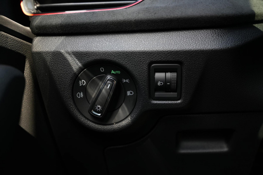 Škoda Kamiq 1.5 TSI Monte Carlo 1.5 TSI pano