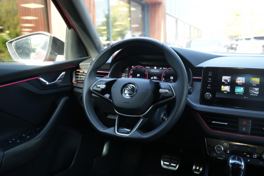 Škoda Kamiq 1.0 TSI Monte Carlo Pano