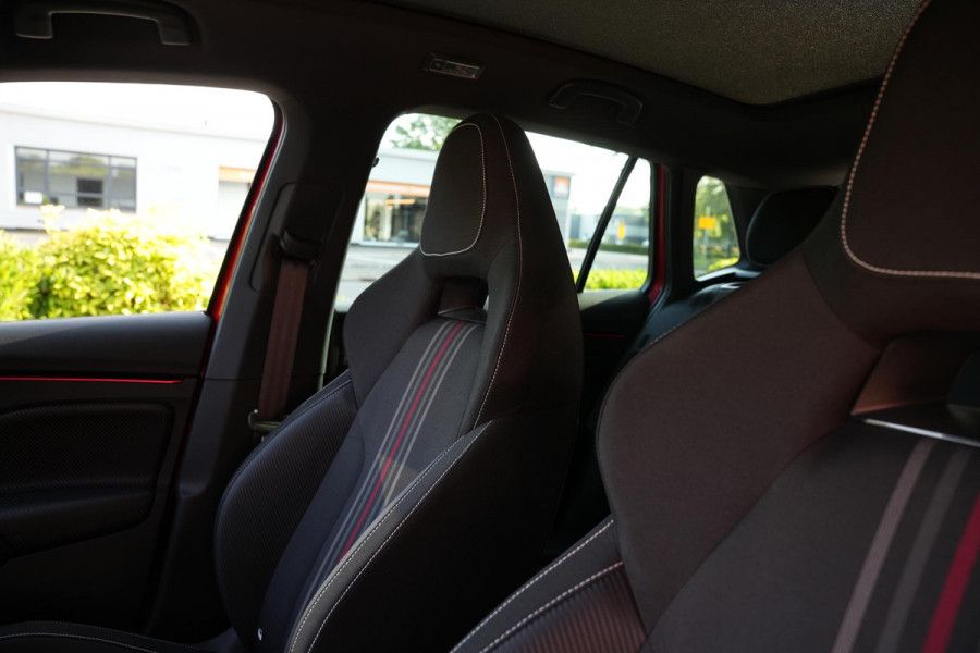 Škoda Kamiq 1.0 TSI Monte Carlo Pano