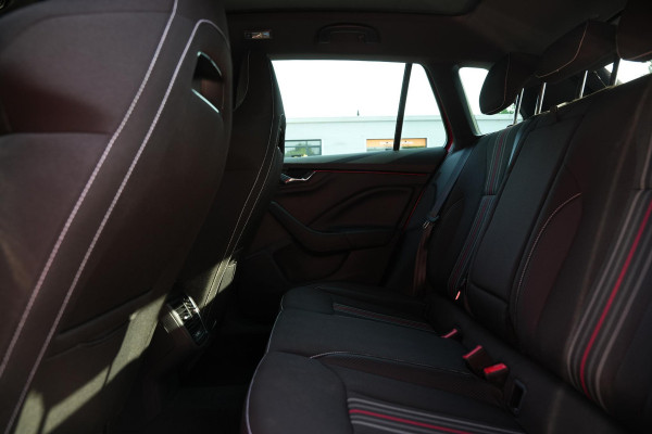 Škoda Kamiq 1.0 TSI Monte Carlo Pano