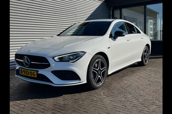Mercedes-Benz CLA-Klasse 250 e Premium Plus amg night sfeer vol vol