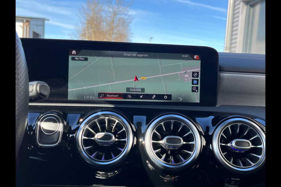 Mercedes-Benz CLA-Klasse 250 e Premium Plus amg night sfeer vol vol