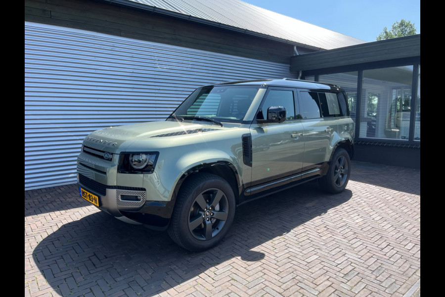 Land Rover Defender 110 2.0 P300e 110 Sedona Edition VOL VOL panoramadak
