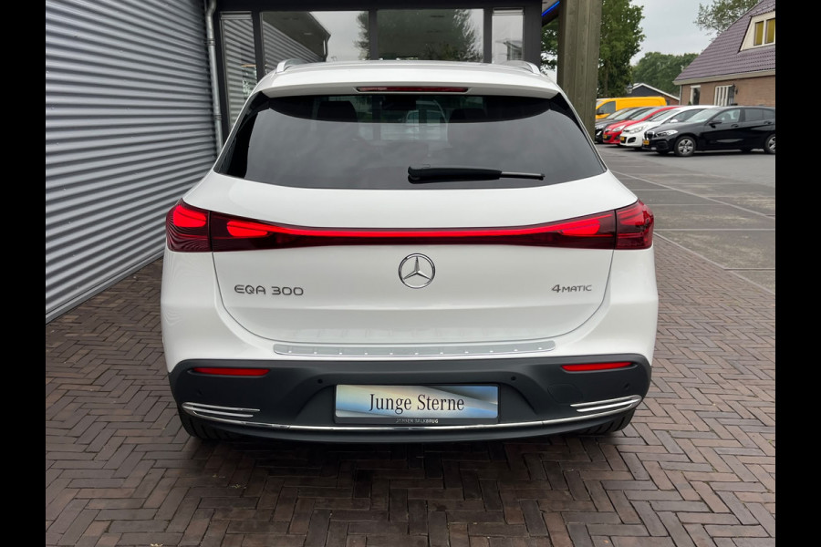 Mercedes-Benz EQA 300 4MATIC Luxury Line 71 kWh