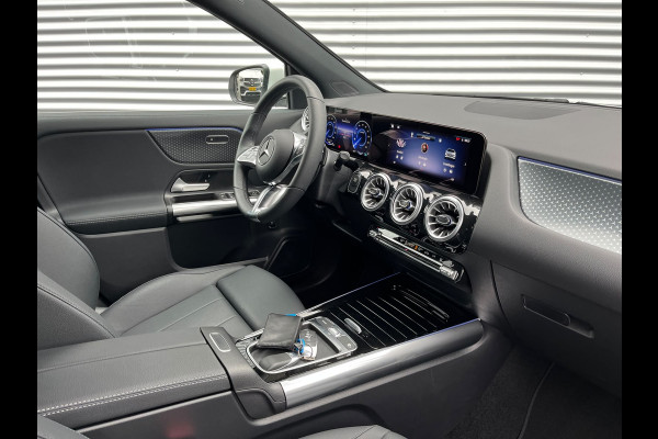 Mercedes-Benz EQA 300 4MATIC Luxury Line 71 kWh