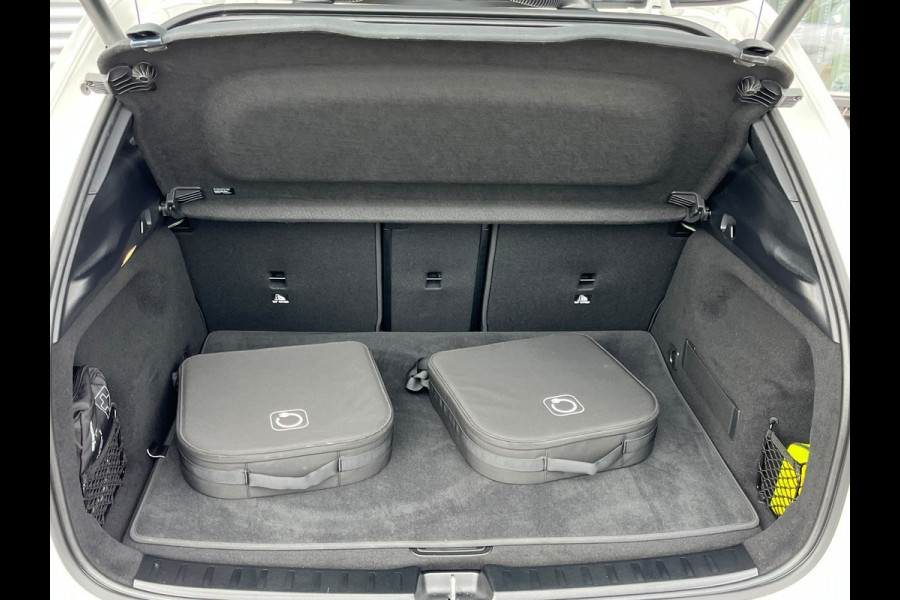Mercedes-Benz EQA 300 4MATIC Luxury Line 71 kWh