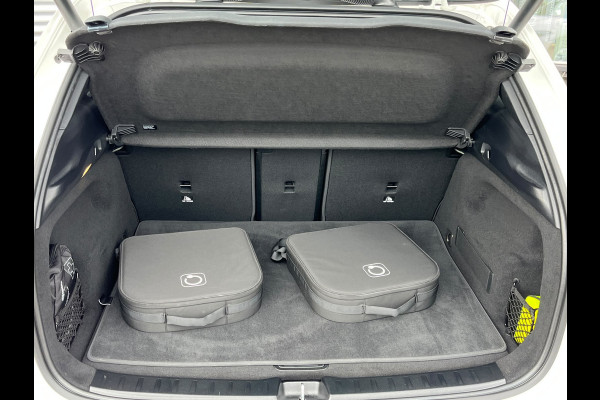 Mercedes-Benz EQA 300 4MATIC Luxury Line 71 kWh