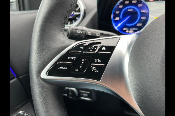 Mercedes-Benz EQA 300 4MATIC Luxury Line 71 kWh
