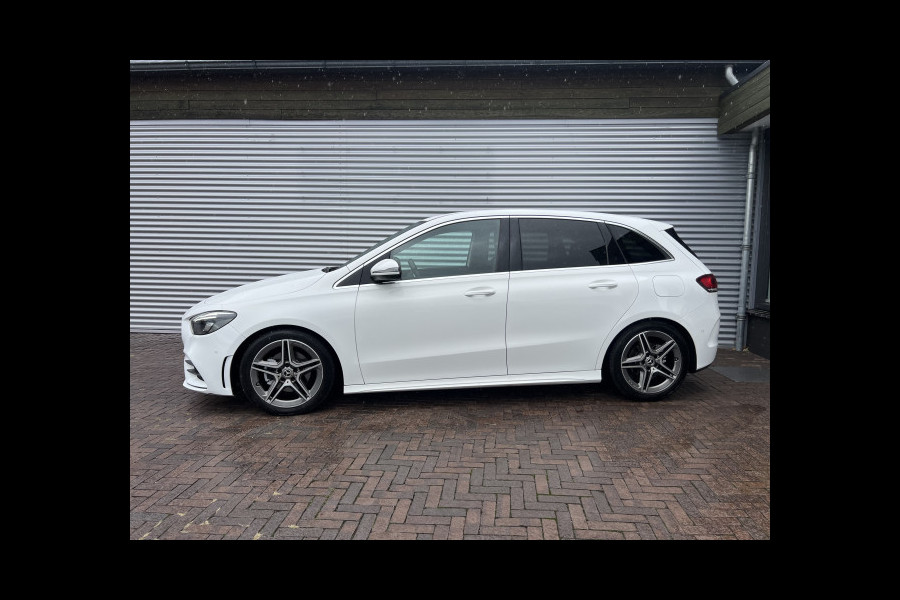 Mercedes-Benz B-Klasse 180 Business Solution AMG
