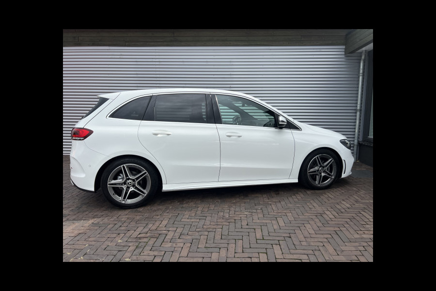 Mercedes-Benz B-Klasse 180 Business Solution AMG