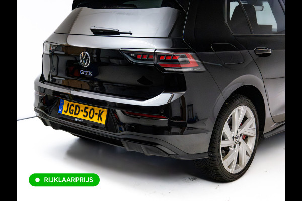 Volkswagen Golf 1.5 eHybrid GTE Black 272 PK automaat | IQ Led | Elec. trekhaak | Headup | Stoel- & stuurverw. | PDC V + A, Camera, App. connect, Navigatie, 131 KM actieradius (WLTP)