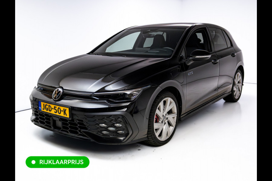 Volkswagen Golf 1.5 eHybrid GTE Black 272 PK automaat | IQ Led | Elec. trekhaak | Headup | Stoel- & stuurverw. | PDC V + A, Camera, App. connect, Navigatie, 131 KM actieradius (WLTP)