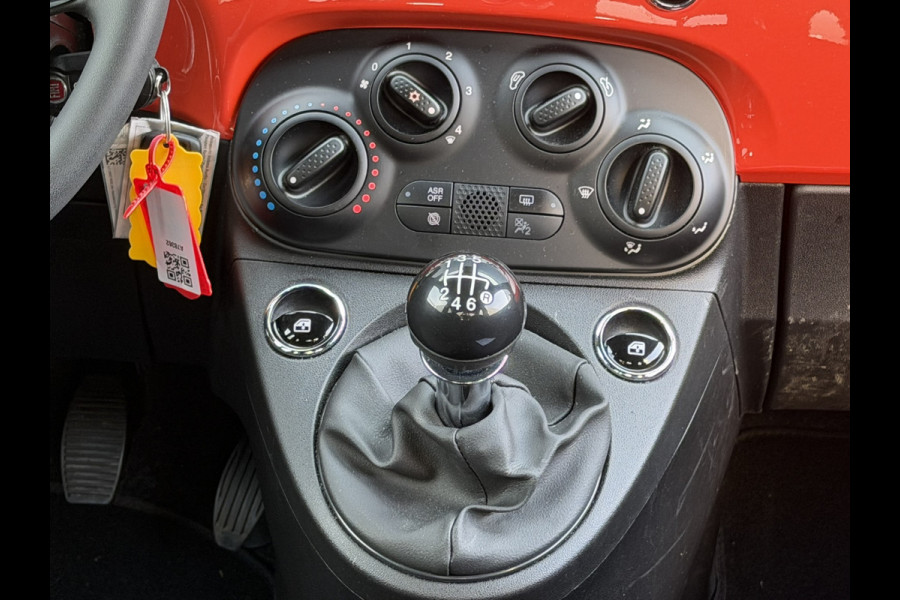Fiat 500 1.0 Hybrid | Oranje | Apple Carplay/Android Auto | Licht/regensensor | Mistlampen voor