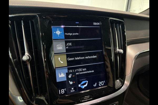 Volvo V60 T6 Aut. Plug-in Hybrid Long Range R-Design Trekhaak Stoelverwarming 350pk