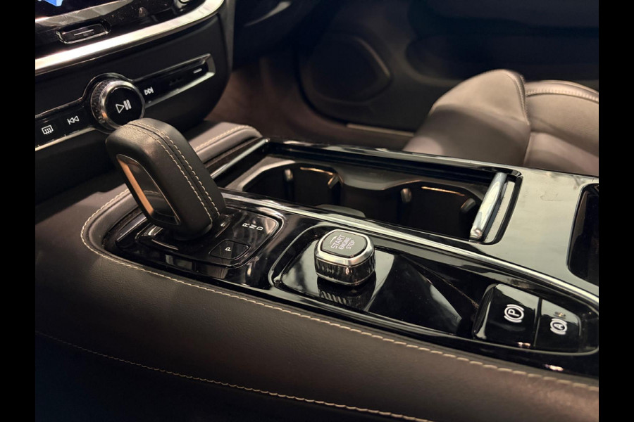 Volvo V60 T6 Aut. Plug-in Hybrid Long Range R-Design Trekhaak Stoelverwarming 350pk