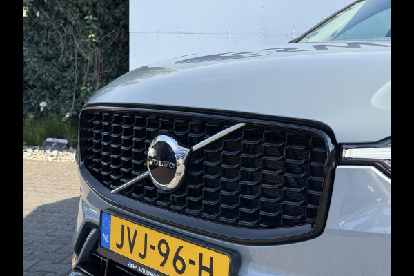 Volvo XC60 B4 Plus Dark | Trekhaak | Navi | Camera | Memory