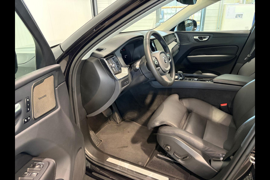Volvo XC60 T6 Aut. Long Range Ultimate Dark ACC Stoelverwarming 350pk