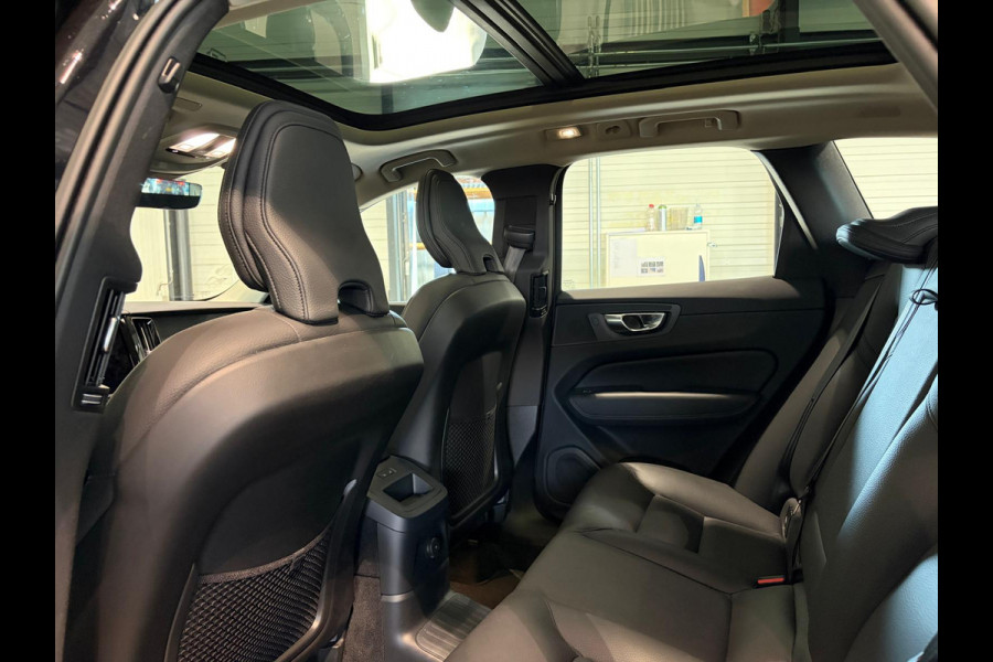 Volvo XC60 T6 Aut. Long Range Ultimate Dark ACC Stoelverwarming 350pk