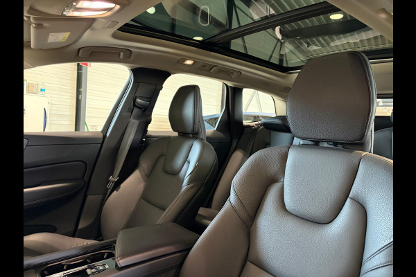 Volvo XC60 T6 Aut. Long Range Ultimate Dark ACC Stoelverwarming 350pk