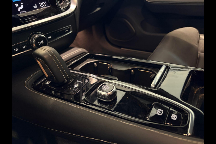 Volvo V60 T6 Aut. Plug-in Hybrid Long Range R-Design ACC Trekhaak Stoelverwarming 350pk