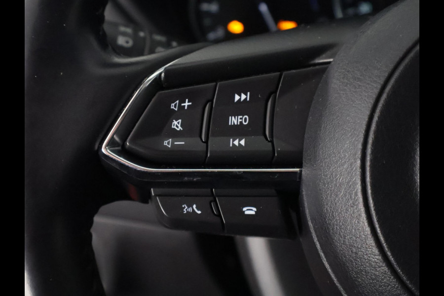 Mazda CX-5 2.0 SkyActiv-G 165 Luxury Automaat | Navigatie | Trekhaak | 1e eigenaar | Schuif-/Kanteldak | Leder |