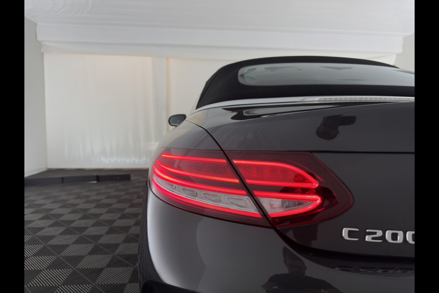 Mercedes-Benz C-Klasse Cabrio 200 AMG Line (INCL-BTW) Aut. *LEATHER-MICROFIBRE | FULL-LED | HEATED-SPORTSEATS | KEYLESS | AIRSCARF | NAVI-FULLMAP | DAB | CAMERA | AMBIENTLIGHT | AIRCAP | ECC | PDC | CRUISE | DRAFT-STOP | 18''ALU