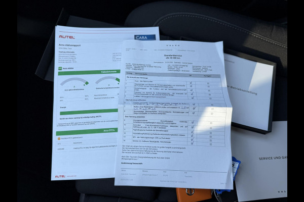 Volvo XC40 Recharge Core 70 kWh VAN: 32.900,- VOOR: 30.877,- UW WKVOORDEEL: 2.023,- | SOH 94% | VOLVO DEALER ONDERHOUDEN| ACHTERUITRIJCAMERA|