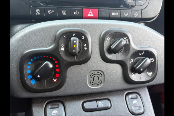 Fiat Panda 1.2 City Cross Waze