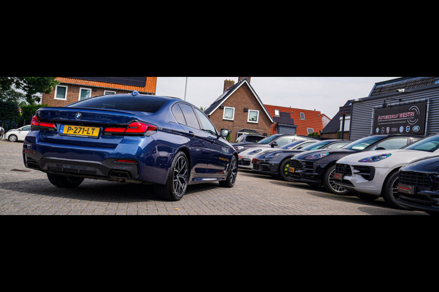 BMW 5 Serie M550i xDrive Business Edition Plus | Head up Display | Stoelverkoeling | Massage | Harman\/Kardon | 360 Camera