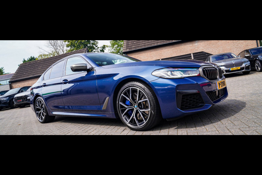 BMW 5 Serie M550i xDrive Business Edition Plus | Head up Display | Stoelverkoeling | Massage | Harman\/Kardon | 360 Camera