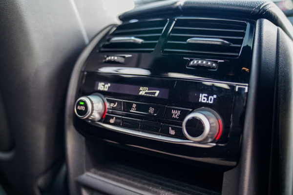 BMW 5 Serie M550i xDrive Business Edition Plus | Head up Display | Stoelverkoeling | Massage | Harman\/Kardon | 360 Camera