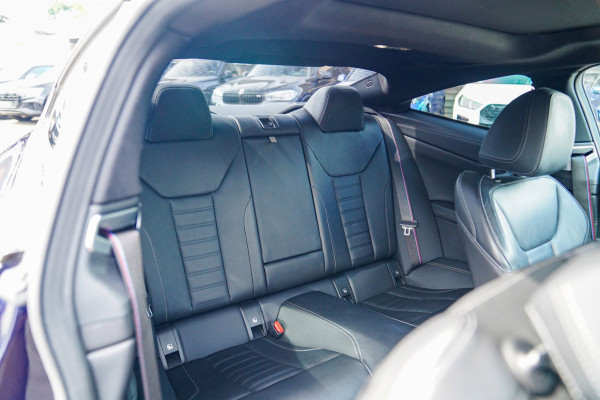 BMW 4 Serie Coupé 430i High Executive | Head Up Display | Harman/Kardon | Memory | Stuurwielverwarming | 360 Camera