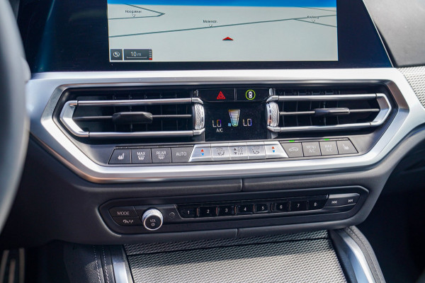 BMW 4 Serie Coupé 430i High Executive | Head Up Display | Harman/Kardon | Memory | Stuurwielverwarming | 360 Camera
