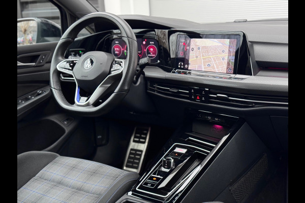 Volkswagen Golf 1.4 eHybrid GTE Pano/HuD/Blindspot