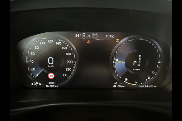 Volvo XC40 T5 Aut. Plug-in Hybrid Ultimate Dark ACC Stoelverwarming Panoramadak 262pk