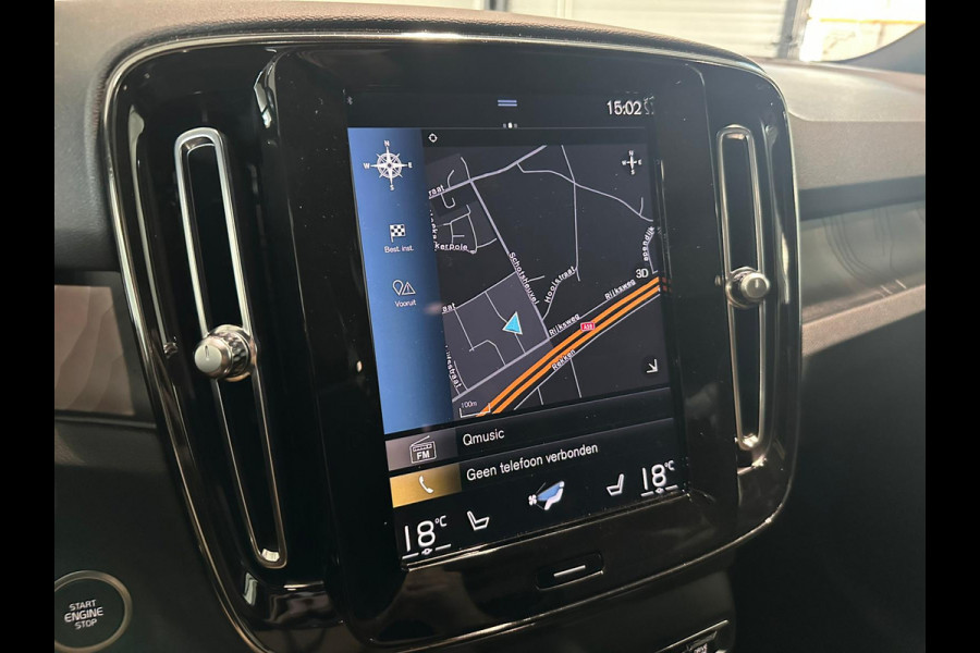 Volvo XC40 T5 Aut. Plug-in Hybrid Ultimate Dark ACC Stoelverwarming Panoramadak 262pk