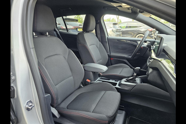 Ford FOCUS Wagon 1.0 EcoBoost Hybrid ST Line | Moondust Silver | Winter Pack | Driver Assistance Pack | NL Auto |