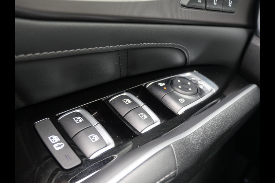 Kia Sorento 1.6 T-GDi Plug-in Hybrid 4WD ExecutiveLine 7p | Side Steps | Schuif-kanteldak | Stoelverwarming-ventilatie | Carplay | keyless |
