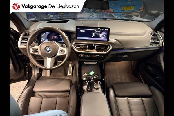 BMW X3 XDrive30e High Executive M-sport / panoramadak / head-up / Leder-sportstoelen / cruisecontrol / led