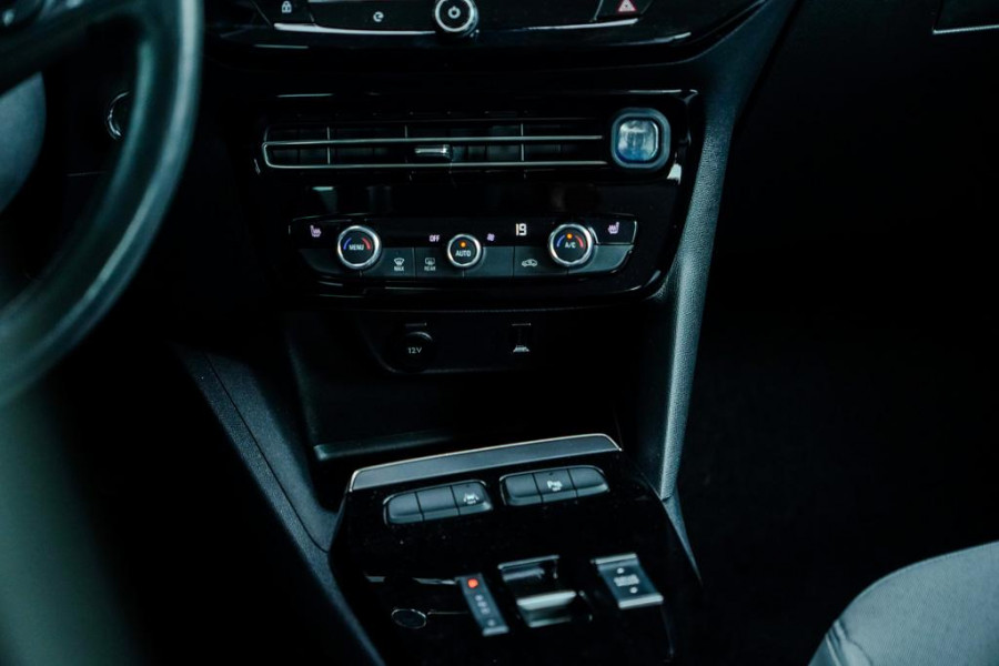 Opel Mokka Electric Elegance 50-kWh 11kw bl. / Winterpakket / Driver Assistance / Navi / 1e Eig