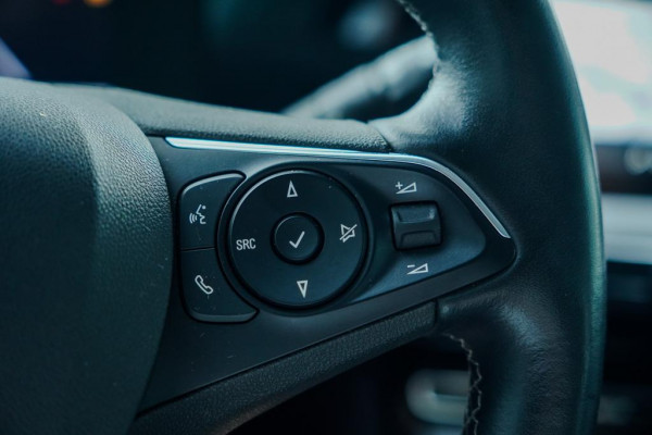 Opel Mokka Electric Elegance 50-kWh 11kw bl. / Winterpakket / Driver Assistance / Navi / 1e Eig